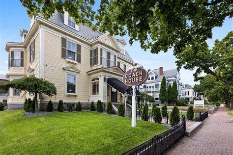 coach house inn salem massachusetts.